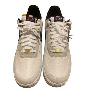 Ken Griffey Jr. x Air Force 1'07 LV8
'Jr. & Sr.' Size 13 white&black